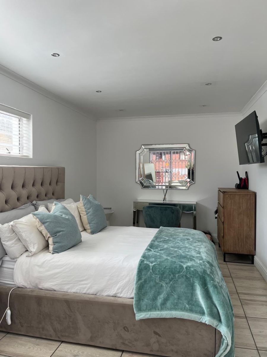 To Let 2 Bedroom Property for Rent in Seaview Eastern Cape